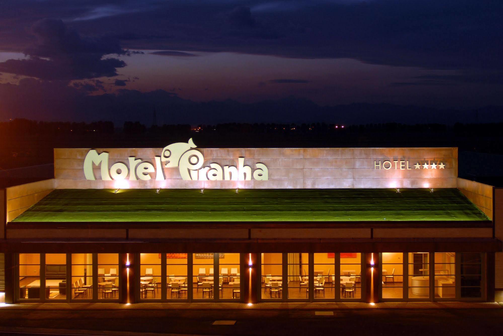 Motel Hotel Piranha Cameriano Экстерьер фото